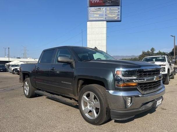 CHEVROLET SILVERADO 2018 3GCPCREC8JG467208 image