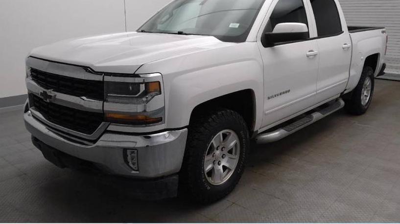 CHEVROLET SILVERADO 2018 3GCUKREC0JG310813 image