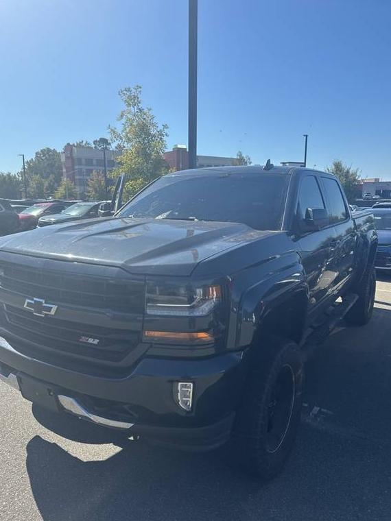 CHEVROLET SILVERADO 2018 3GCUKREC7JG375044 image CHEVROLET SILVERADO 2018 3GCUKREC7JG375044 image