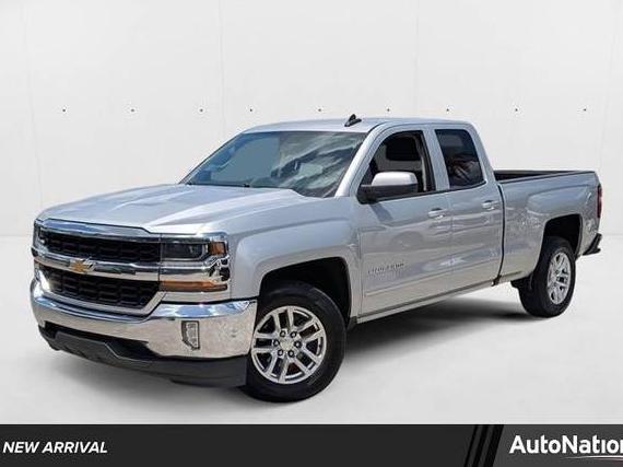 CHEVROLET SILVERADO 2018 1GCRCREH3JZ349815 image