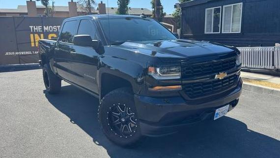 CHEVROLET SILVERADO 2018 3GCPCPEC0JG637145 image