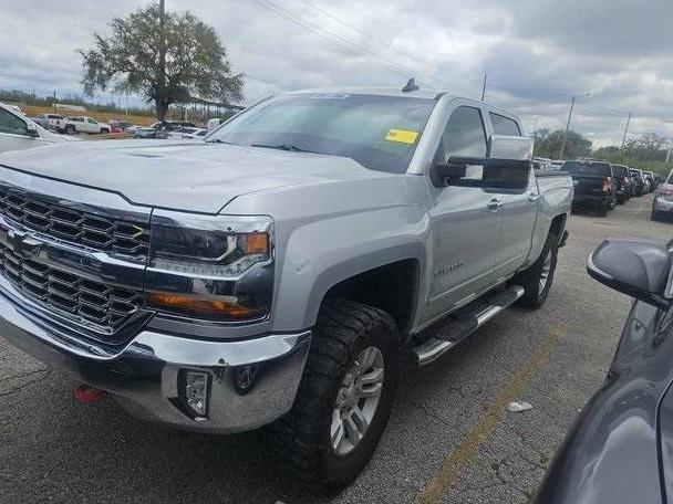 CHEVROLET SILVERADO 2018 3GCPCREC4JG615273 image