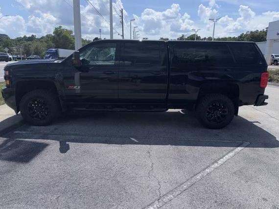 CHEVROLET SILVERADO 2018 1GC1KWEY3JF188575 image