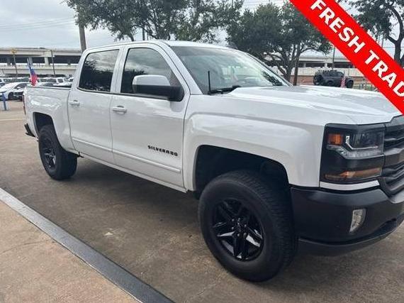 CHEVROLET SILVERADO 2018 3GCUKREC1JG524595 image