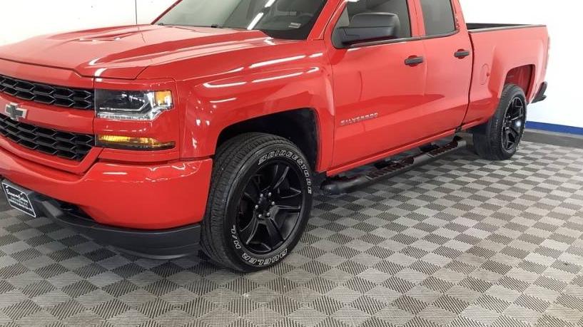 CHEVROLET SILVERADO 2018 1GCVKPEC5JZ358221 image