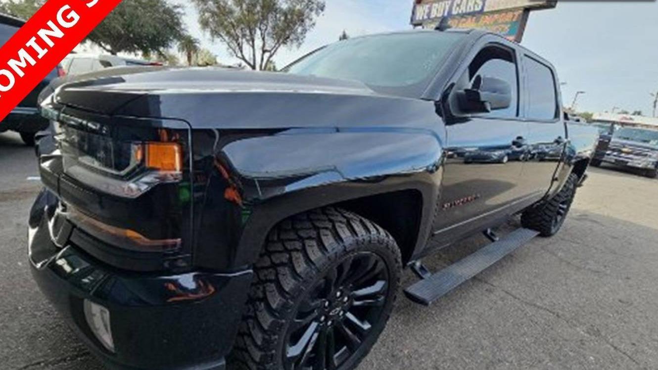 CHEVROLET SILVERADO 2018 3GCUKREC8JG387879 image