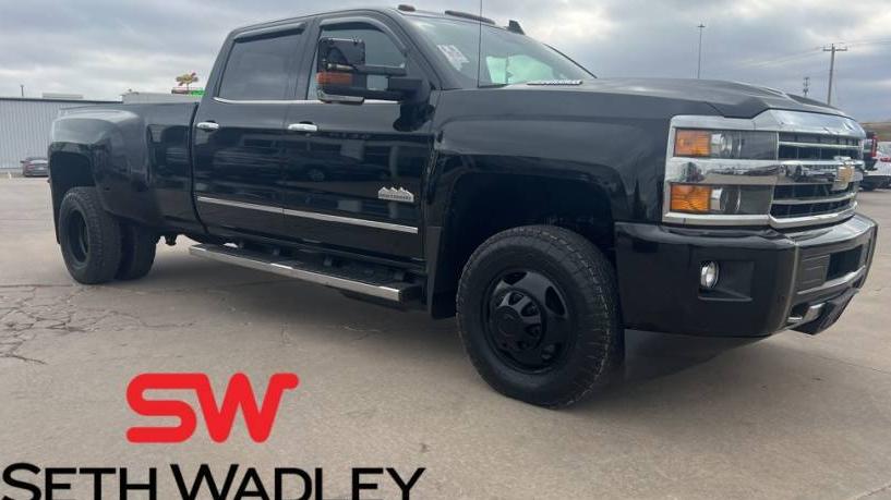 CHEVROLET SILVERADO 2018 1GC4K1EY4JF150692 image