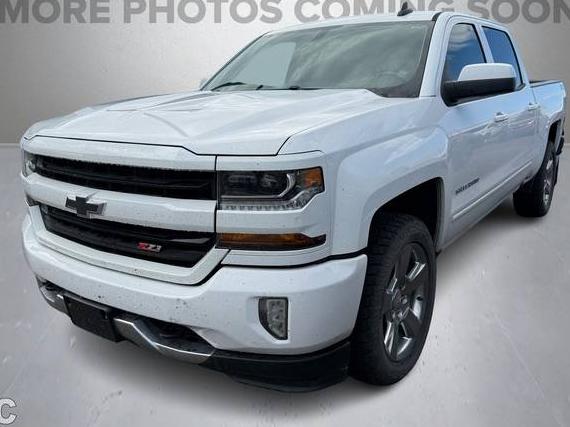 CHEVROLET SILVERADO 2018 3GCUKREC8JG427328 image