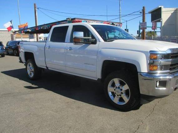 CHEVROLET SILVERADO 2018 1GC1KWEG8JF221173 image