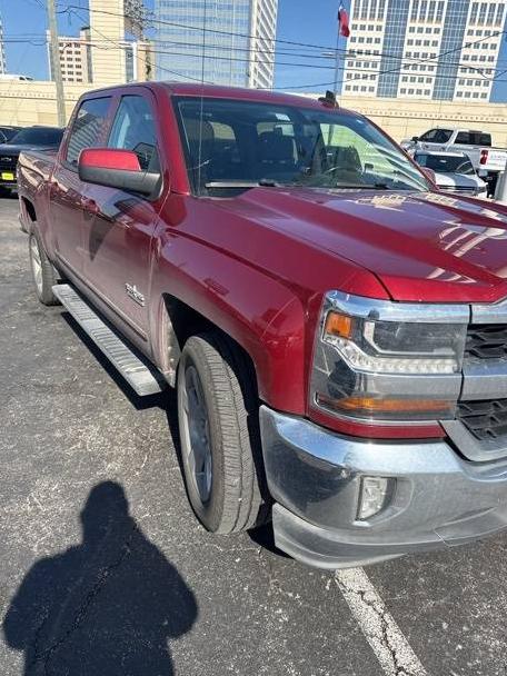 CHEVROLET SILVERADO 2018 3GCPCREC8JG639379 image