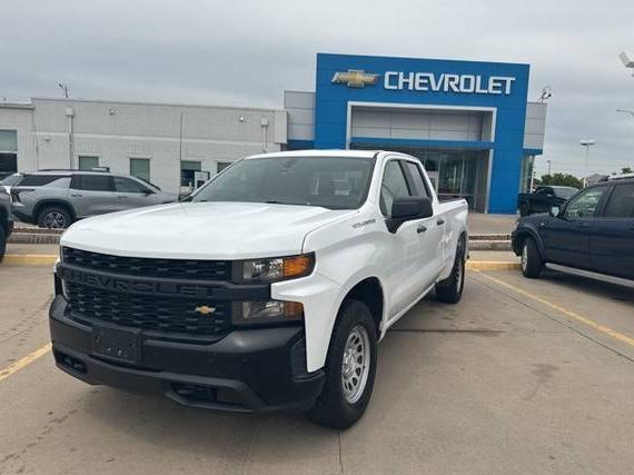 CHEVROLET SILVERADO 2021 1GCRYAEF6MZ209943 image