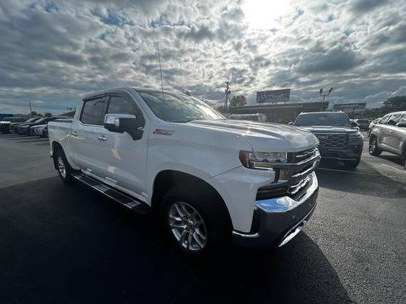 CHEVROLET SILVERADO 2021 1GCUYGED6MZ136956 image