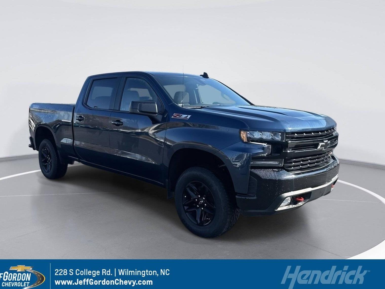 CHEVROLET SILVERADO 2021 1GCPYFED6MZ363944 image