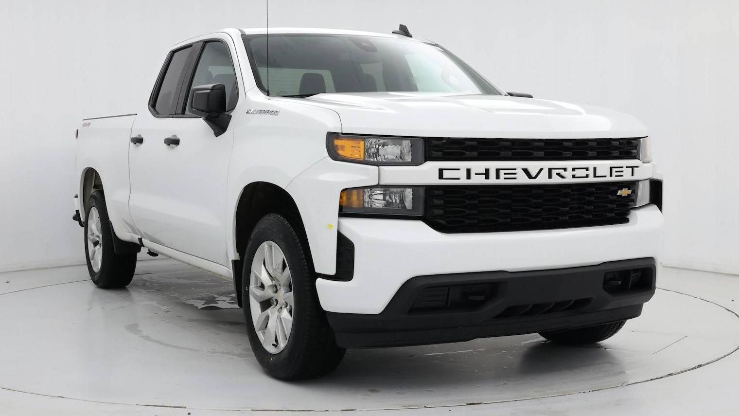 CHEVROLET SILVERADO 2021 1GCRYBEK9MZ372802 image