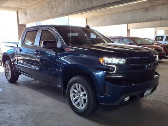CHEVROLET SILVERADO 2021 1GCUYEED3MZ317386 image