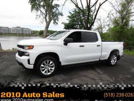 CHEVROLET SILVERADO 2021 1GCUYBEFXMZ113667 image