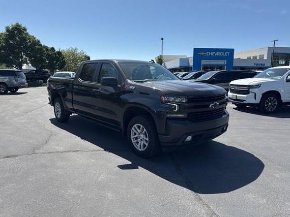 CHEVROLET SILVERADO 2021 1GCUYEET8MZ329055 image