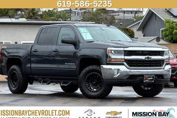 CHEVROLET SILVERADO 2017 3GCUKREC1HG171365 image