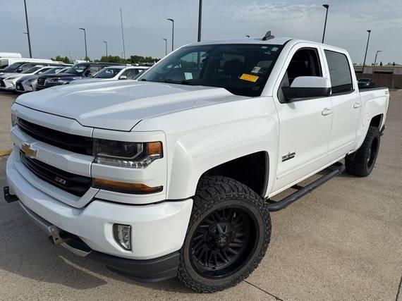 CHEVROLET SILVERADO 2017 3GCUKREC2HG364561 image