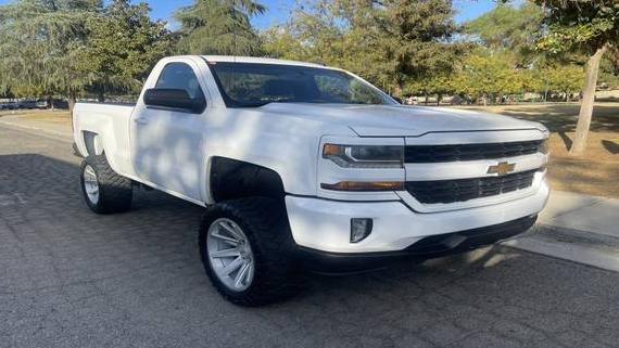 CHEVROLET SILVERADO 2017 1GCNKNEC1HZ122924 image CHEVROLET SILVERADO 2017 1GCNKNEC1HZ122924 image