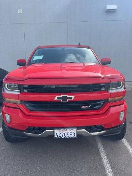 CHEVROLET SILVERADO 2017 3GCUKREC8HG171055 image