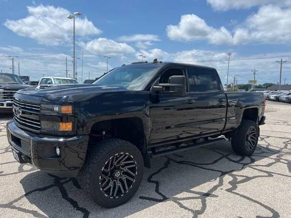 CHEVROLET SILVERADO 2017 1GC1KWEY1HF206663 image