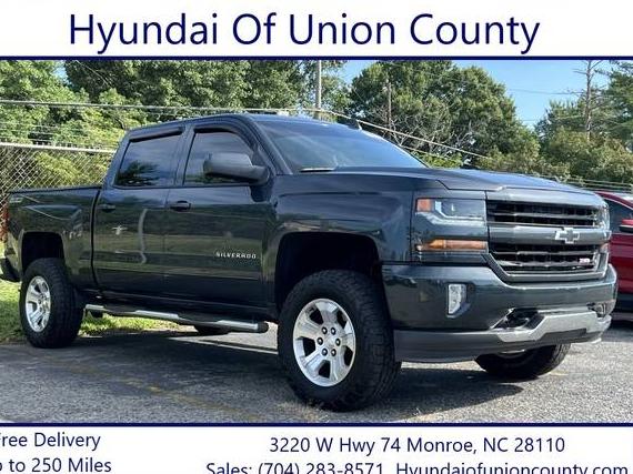 CHEVROLET SILVERADO 2017 3GCUKREC1HG466305 image