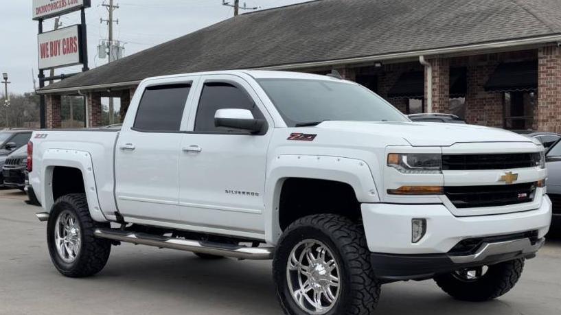 CHEVROLET SILVERADO 2017 3GCUKREC4HG372550 image