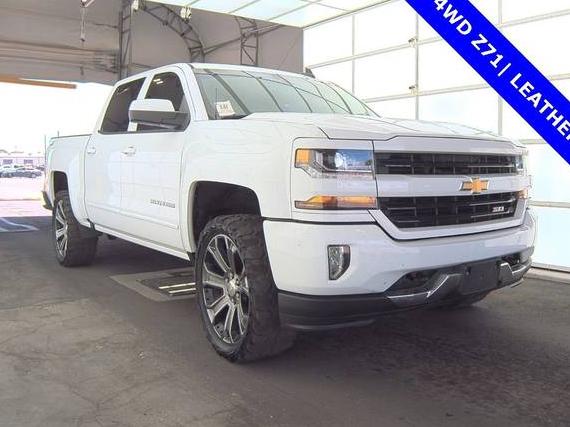CHEVROLET SILVERADO 2017 3GCUKREC4HG322649 image