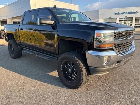 CHEVROLET SILVERADO 2017 3GCUKREC9HG196286 image