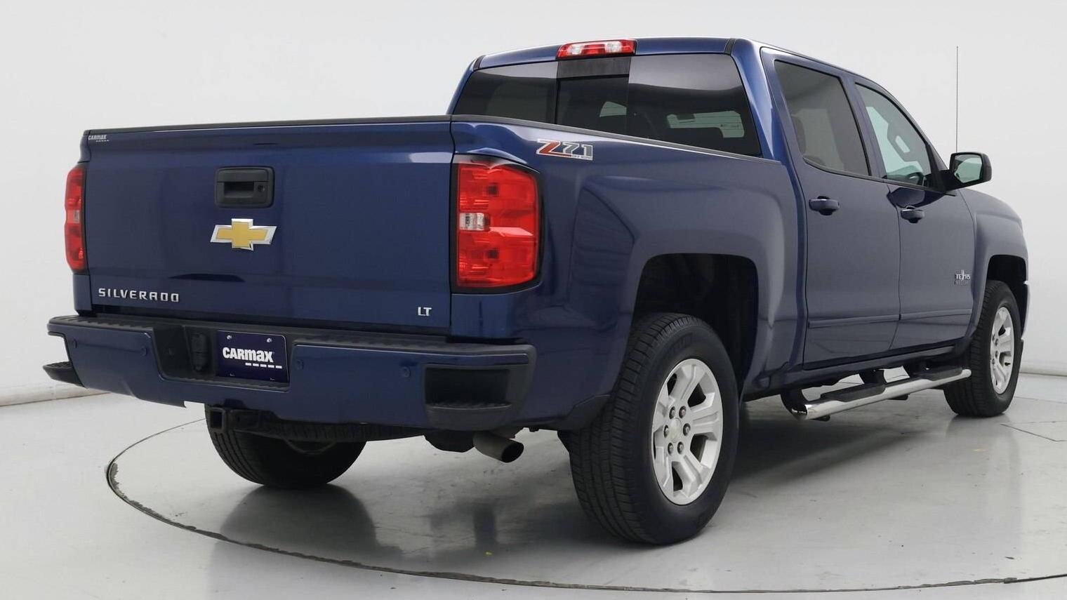 CHEVROLET SILVERADO 2017 3GCUKREC3HG268096 image