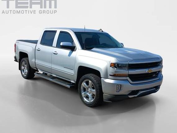 CHEVROLET SILVERADO 2017 3GCUKREC3HG485017 image