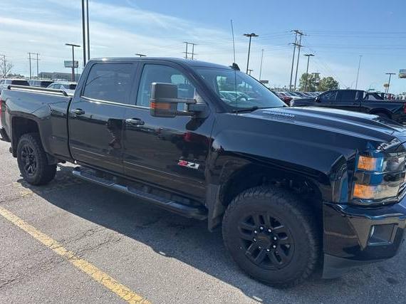 CHEVROLET SILVERADO 2017 1GC1KWEY2HF191509 image