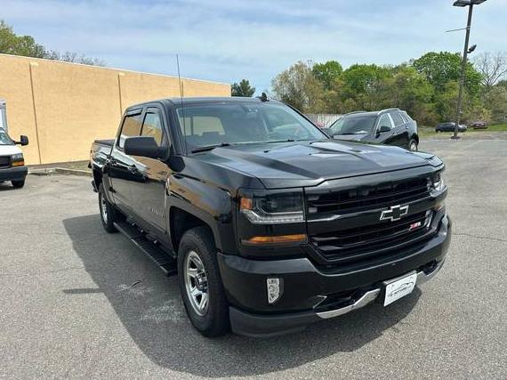 CHEVROLET SILVERADO 2017 3GCUKREC1HG269943 image