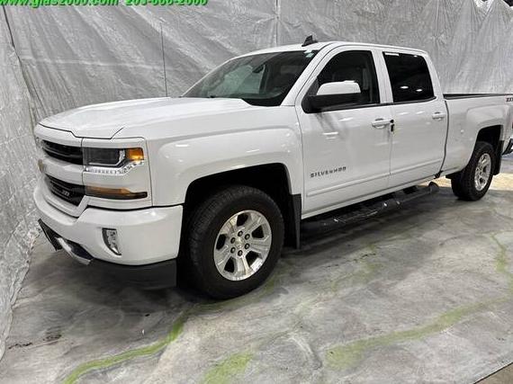 CHEVROLET SILVERADO 2017 3GCUKRECXHG112041 image CHEVROLET SILVERADO 2017 3GCUKRECXHG112041 image