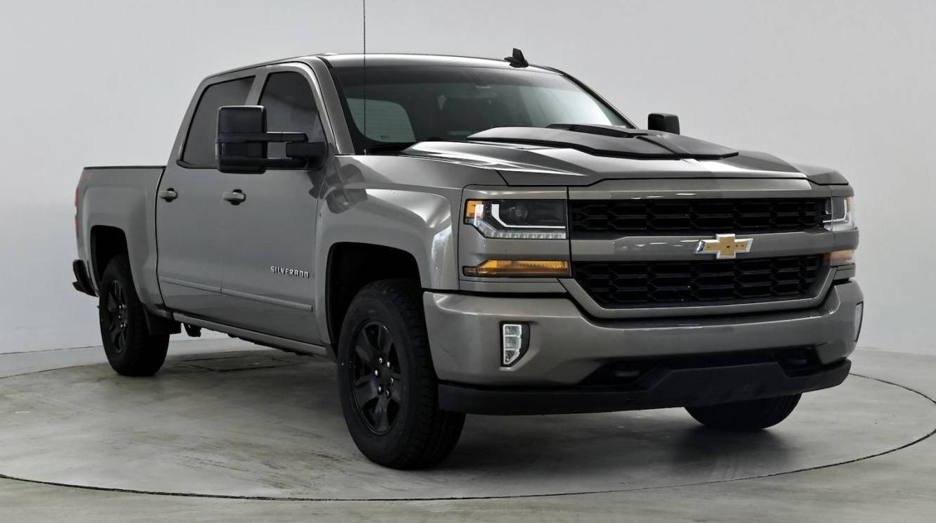 CHEVROLET SILVERADO 2017 3GCUKREC8HG201574 image