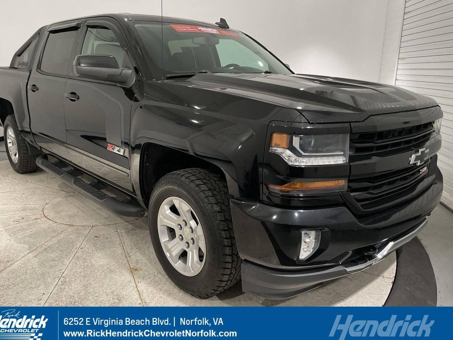 CHEVROLET SILVERADO 2017 3GCUKRECXHG299605 image