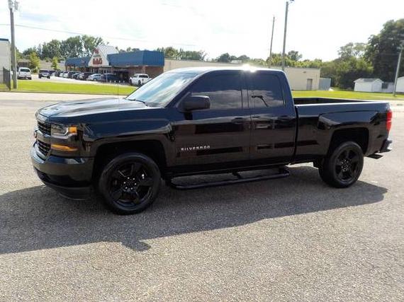 CHEVROLET SILVERADO 2017 1GCRCPEC1HZ198962 image