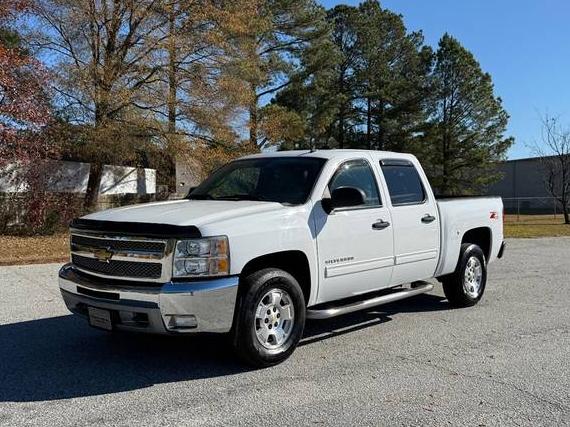CHEVROLET SILVERADO 2012 3GCPKSE7XCG101895 image CHEVROLET SILVERADO 2012 3GCPKSE7XCG101895 image