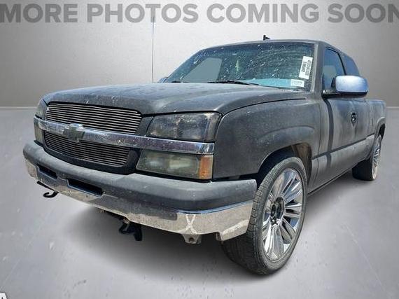 CHEVROLET SILVERADO 2004 2GCEC19V341133475 image
