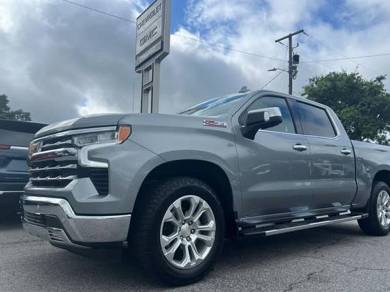 CHEVROLET SILVERADO 2024 1GCUDGED5RZ317677 image