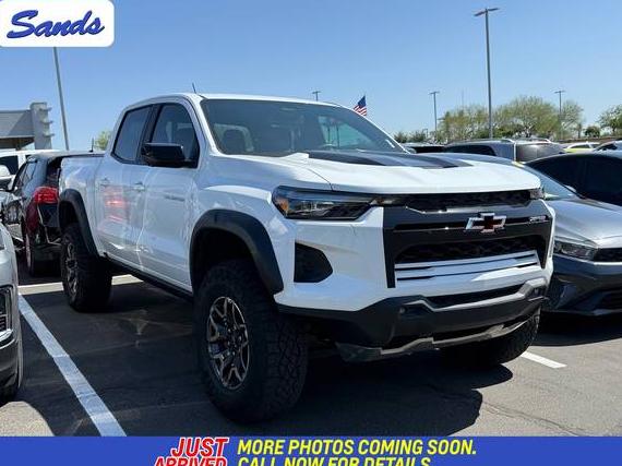 CHEVROLET SILVERADO 2024 1GCPTFEK0R1251661 image