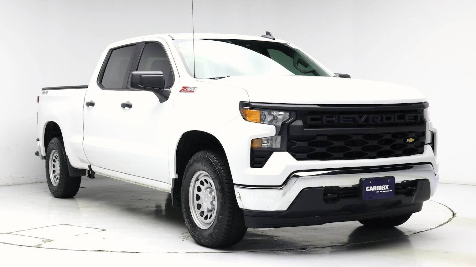 CHEVROLET SILVERADO 2024 1GCUDAED5RZ114981 image