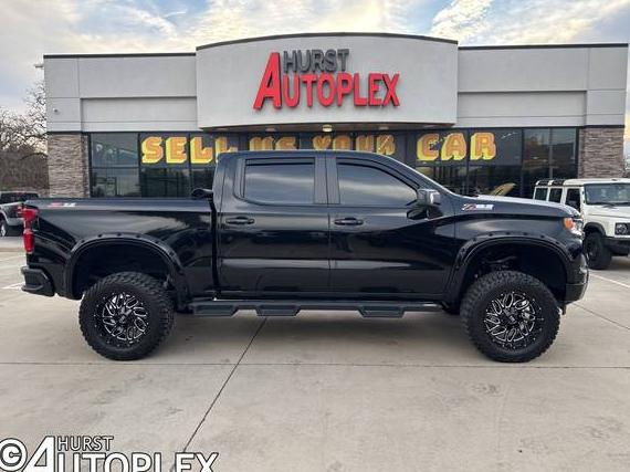 CHEVROLET SILVERADO 2024 1GCUDEEL2RZ376505 image CHEVROLET SILVERADO 2024 1GCUDEEL2RZ376505 image