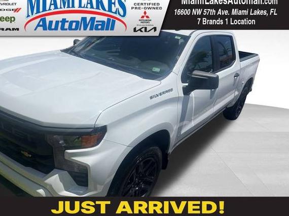 CHEVROLET SILVERADO 2024 1GCPABEK5RZ152236 image