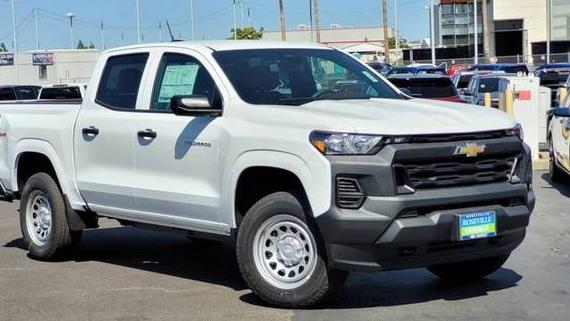 CHEVROLET SILVERADO 2024 1GCPTBEK5R1168669 image