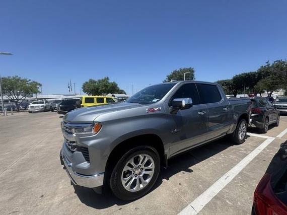 CHEVROLET SILVERADO 2024 2GCUDGED8R1146657 image