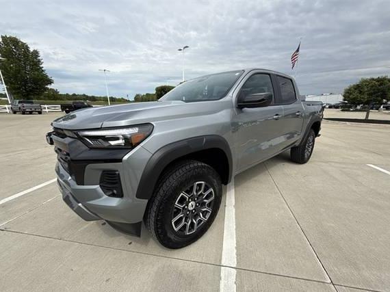 CHEVROLET SILVERADO 2024 1GCPTDEKXR1294697 image