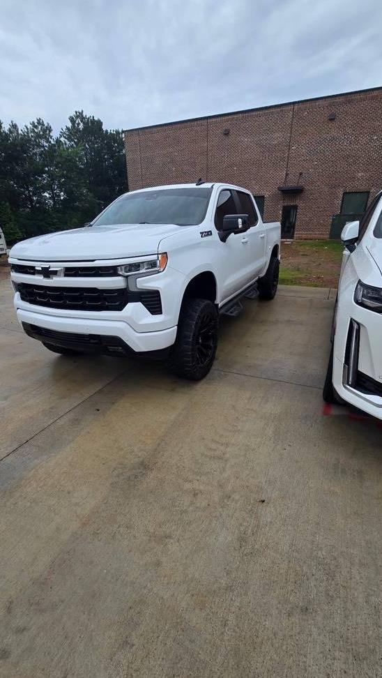 CHEVROLET SILVERADO 2024 1GCUDEED9RZ119690 image