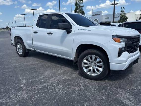 CHEVROLET SILVERADO 2024 1GCRDBEKXRZ112721 image